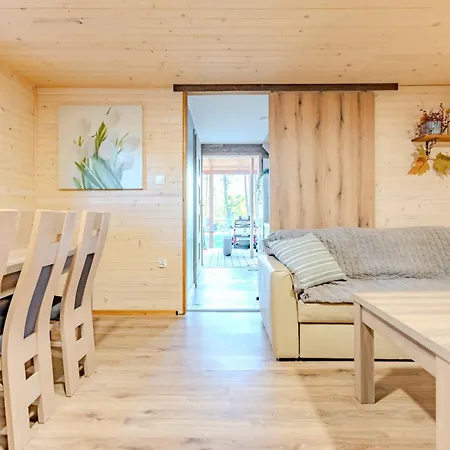 Drewniany Caloroczny Holiday home