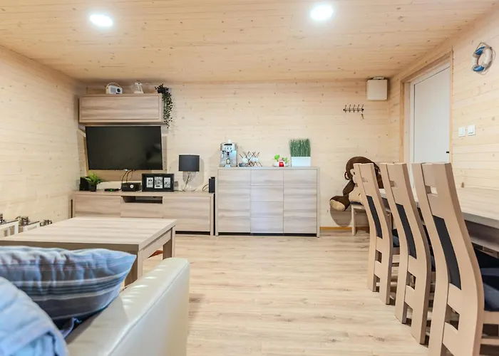 Drewniany Caloroczny * Dziwnów